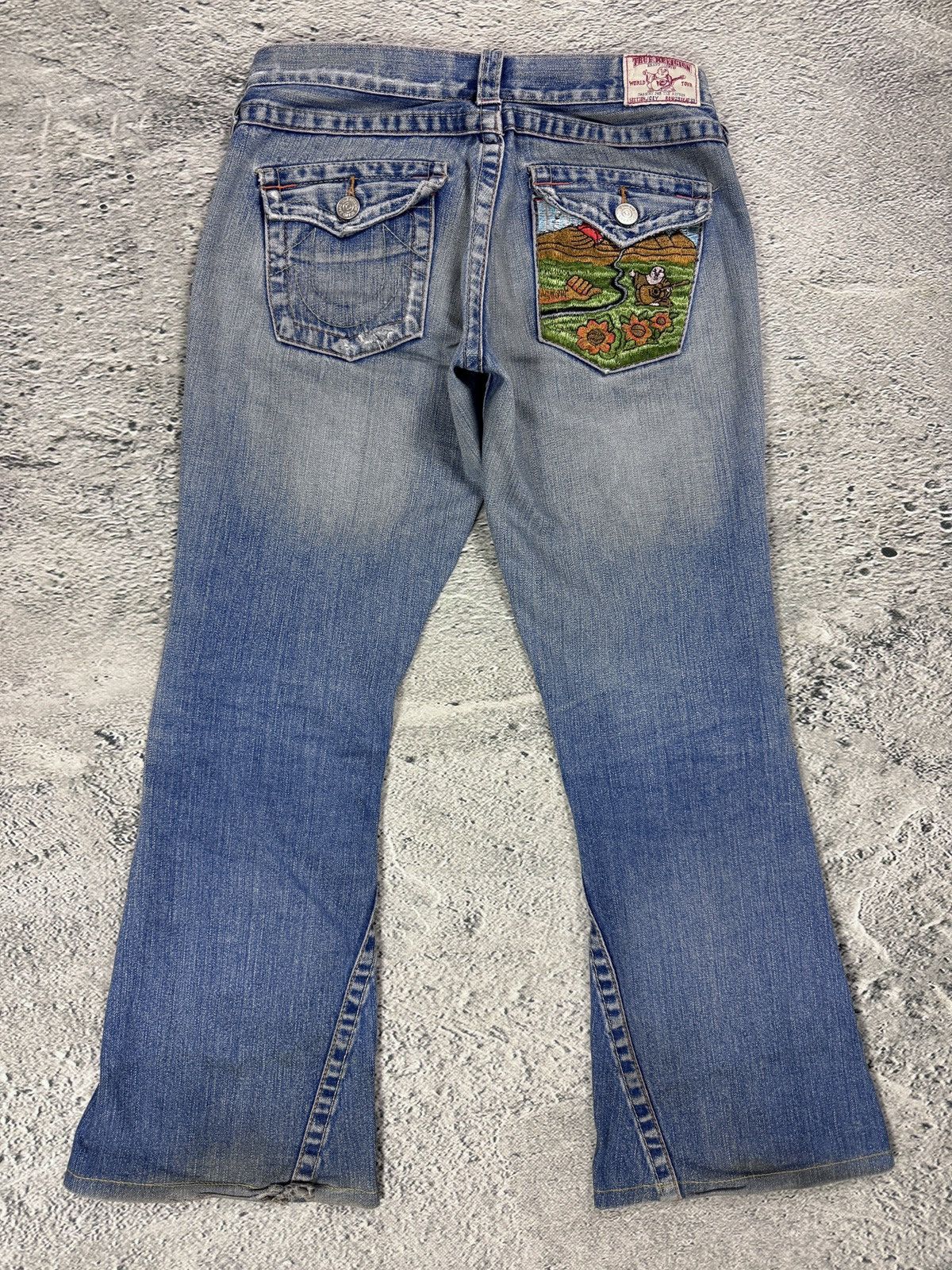True Religion True Religion blue jeans Buddha Embroidery Joey flared Size 29" - 1 Thumbnail