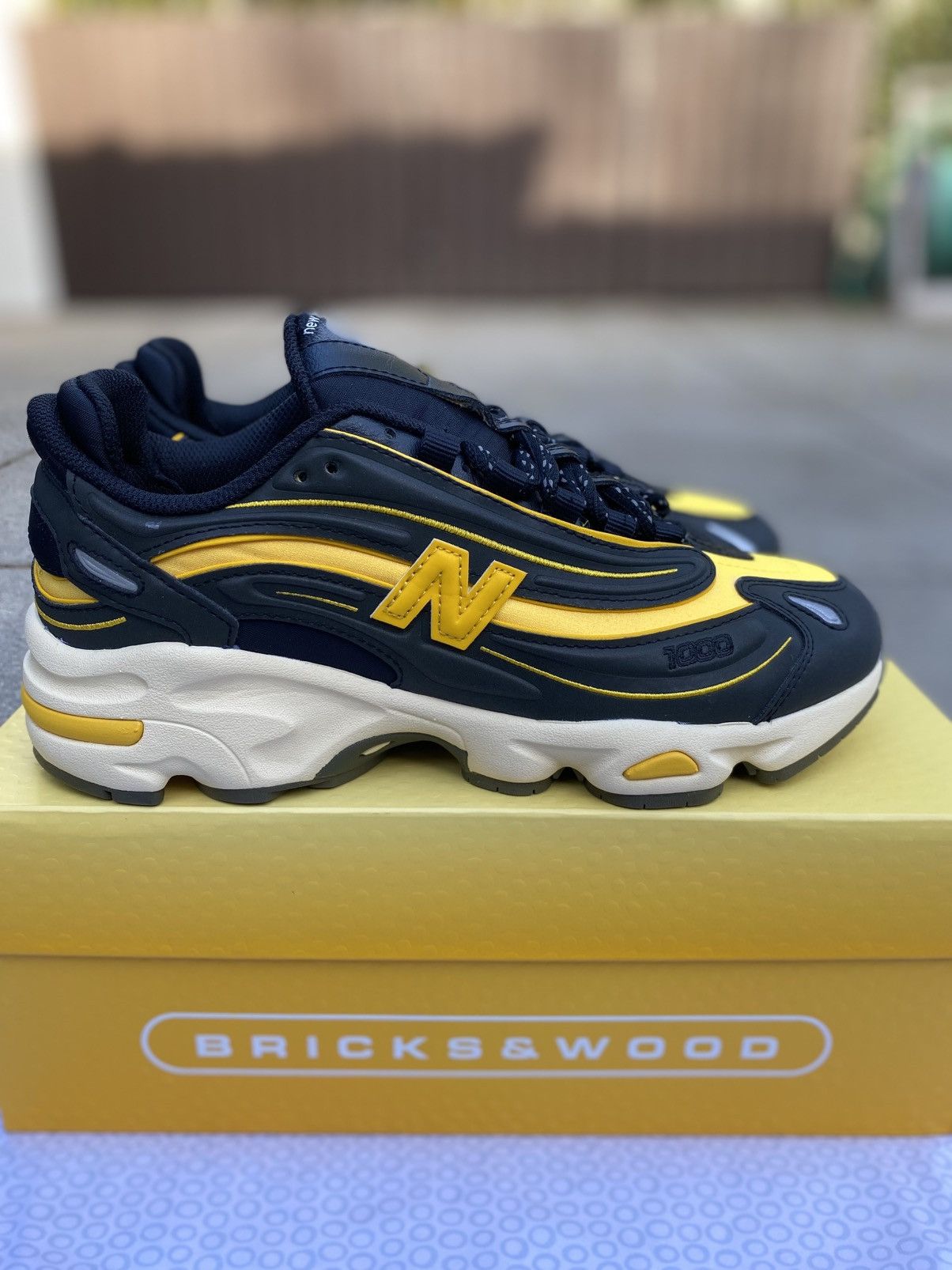 New Balance Bricks & Wood x New Balance 1000 Size US 7.5 / EU 40-41 - 1 Thumbnail