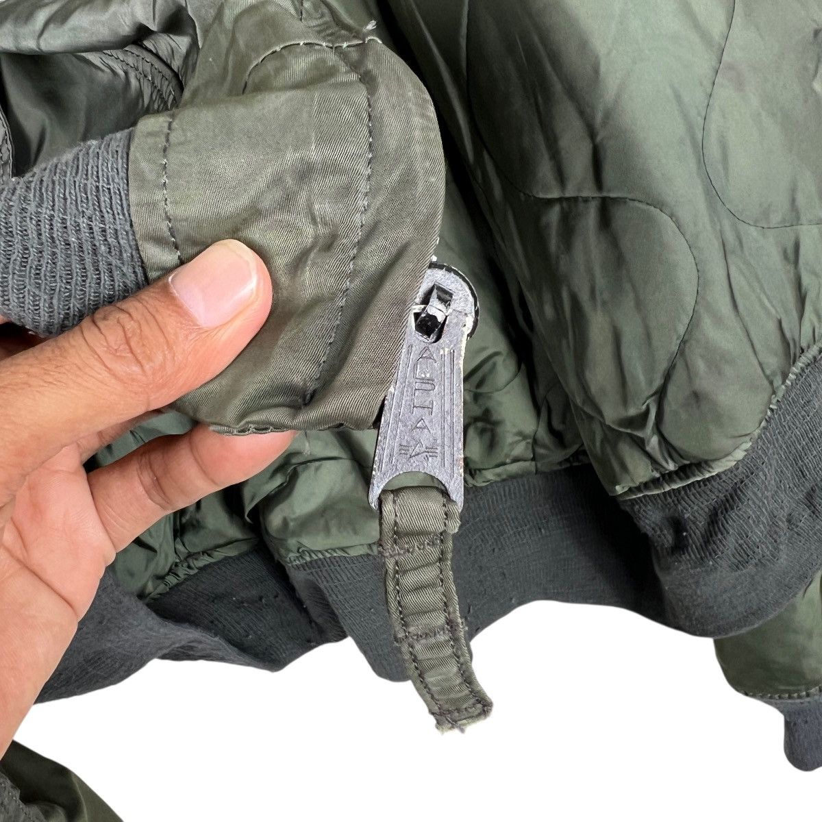 Alpha Industries Vintage alpha Cwu 45 P Bomber Jacket Made In Usa Size XL Size US XL / EU 56 / 4 - 11 Thumbnail