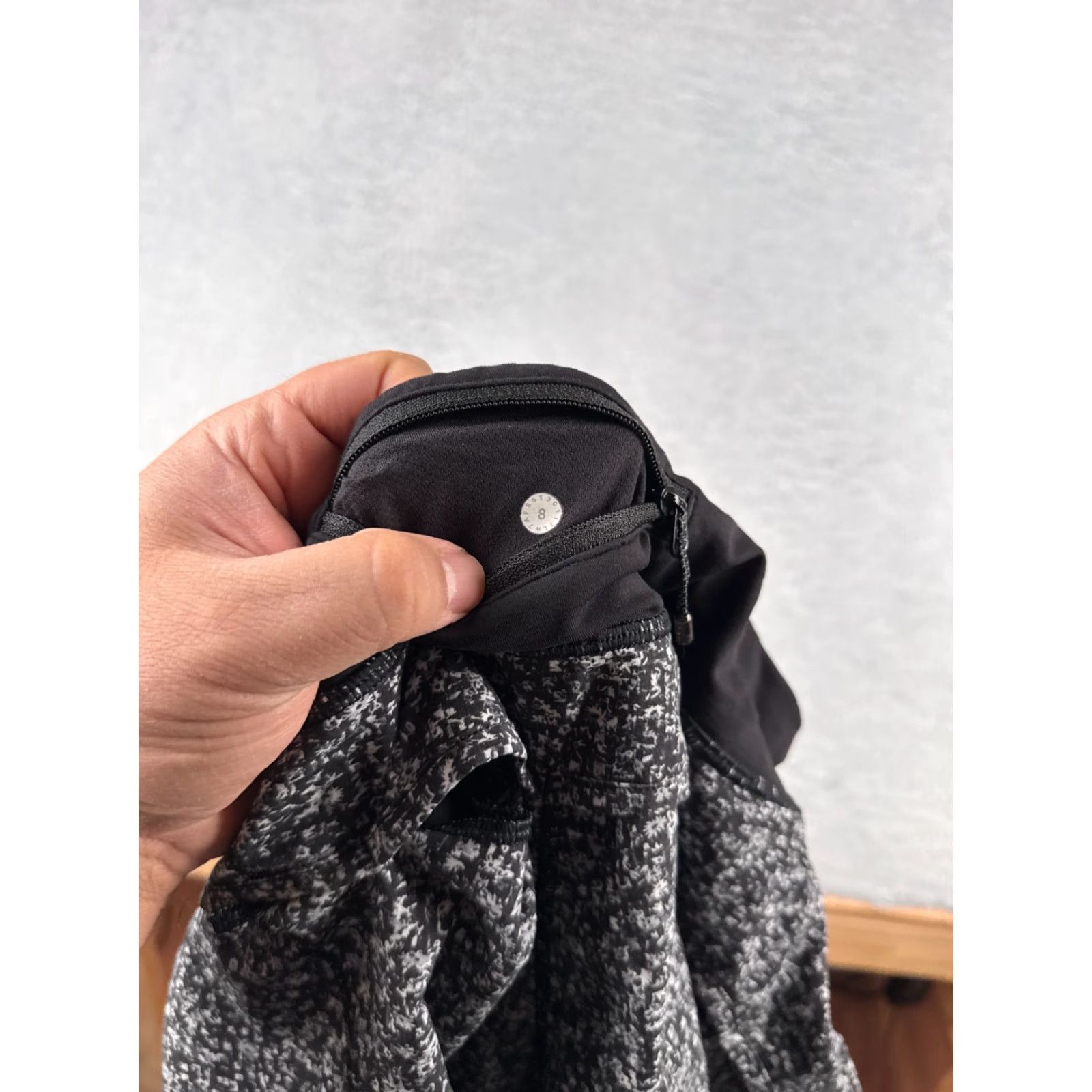 Lululemon Lululemon Shorts Women 8 Black White Speed Short 4-way Stretch 2.5" Swift W7AFSS - Adult Regular Length - Black Size 30" / US 8 / IT 44 - 6 Thumbnail