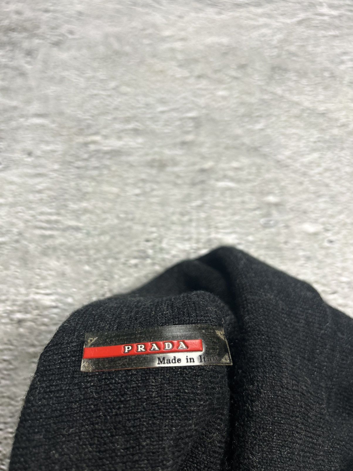 Prada Prada beanie vintage black red tab gorpcore Lana wool hat Size ONE SIZE - 3 Thumbnail