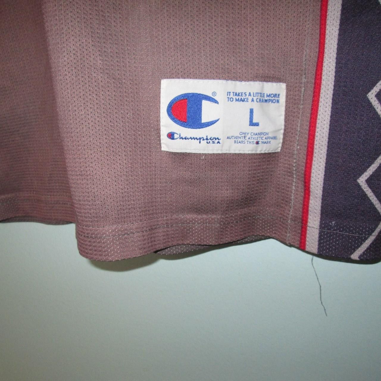 Champion New Jersey USA 90s Jersey Shirt basketball Size US L / EU 52-54 / 3 - 3 Thumbnail