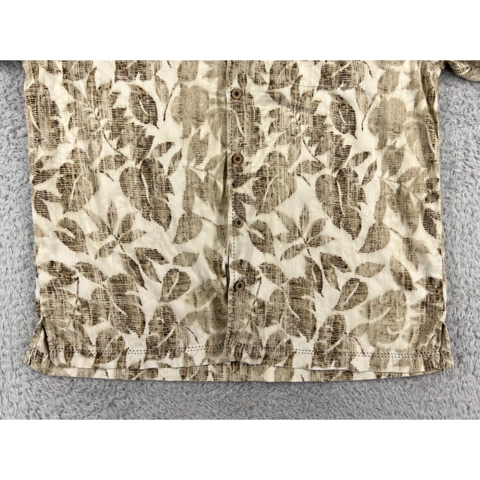 Tommy Bahama Tommy Bahama Shirt Mens Large Beige Leaf Pattern Hawaiian Camp Aloha Beach Resort Size US L / EU 52-54 / 3 - 5 Thumbnail