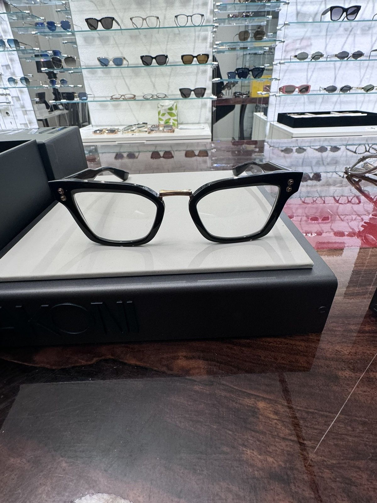 Akoni Akoni Luna Glasses Size ONE SIZE - 1 Thumbnail