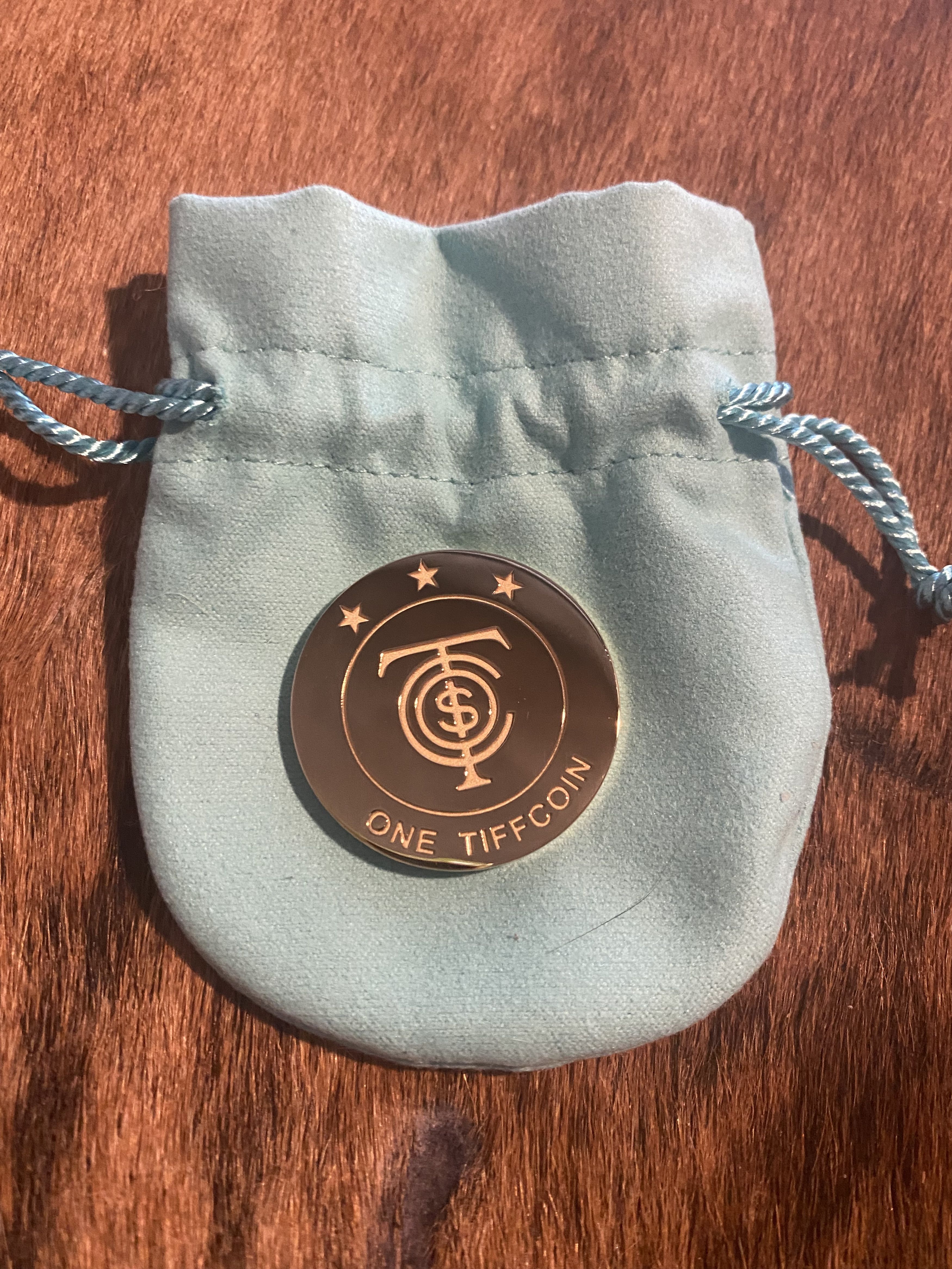 Tiffany & Co. NWT ONE TIFFCOIN | TIFFANY & CO. 18K Gold Tiffcoin Size ONE SIZE - 6 Thumbnail