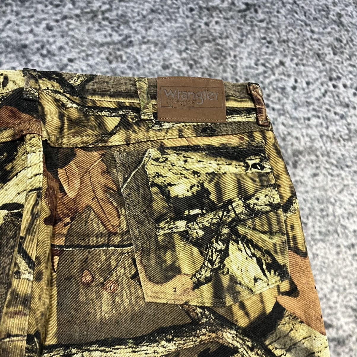 Realtree Vintage Wrangler Realtree Camo Jeans Workwear Skater 38x31 Size US 38 / EU 54 - 4 Thumbnail