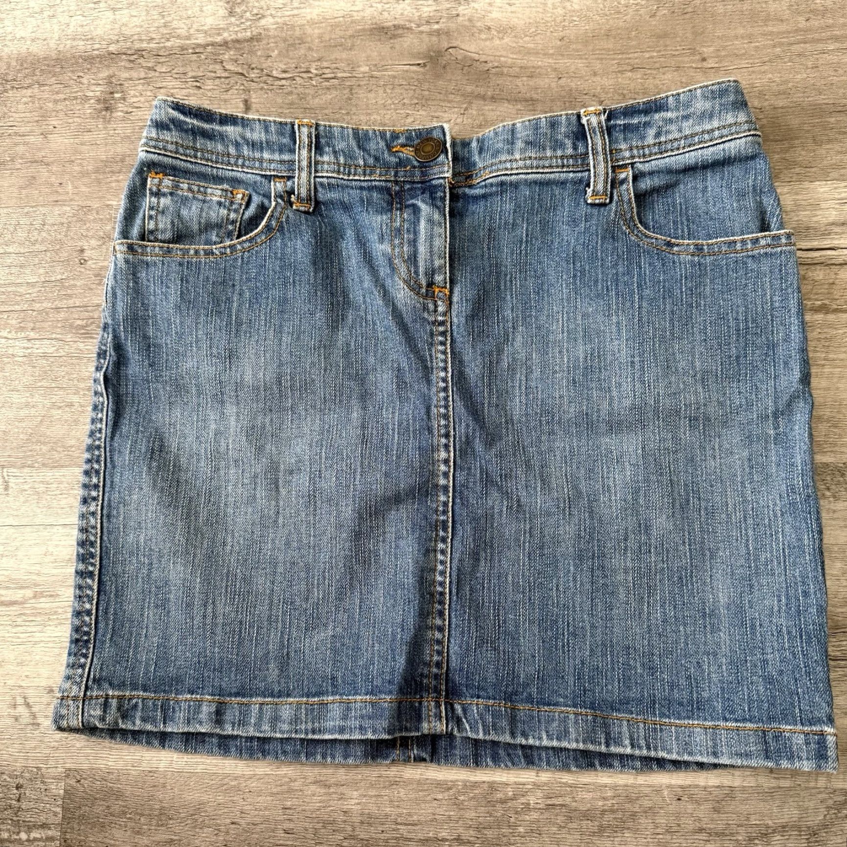 Vintage New York & Company Denim Skirt Womens Size 2 Blue Jean Mini Short Pockets Stretch, Machine Washable, Cotton Spandex, Casual Travel Size 26" / US 2 / IT 38 - 3 Thumbnail