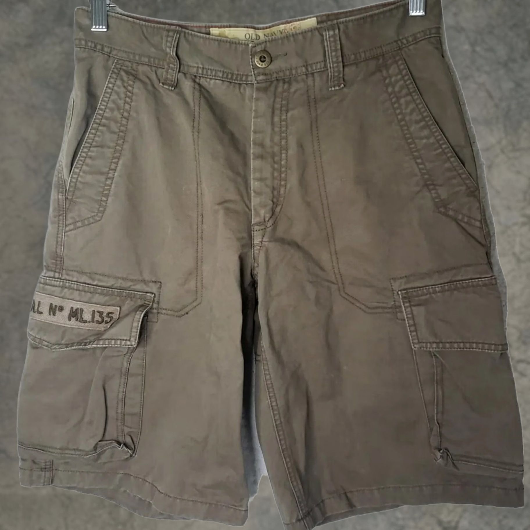 Old Navy Old Navy Cargo Shorts Mens 29 Tan Brown Twill 12 Inseam Casual Outdoor Cotton Zip Regular Flat Front Pocketed Size US 29 - 1 Thumbnail