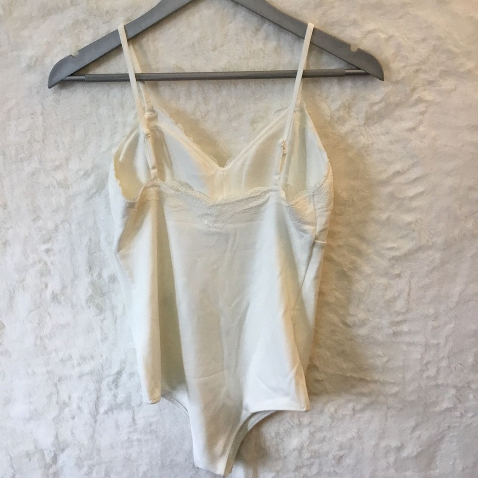 Other Love Bonito White Amalthea Padded Lace Trim Bodysuit Size M / US 6-8 / IT 42-44 - 4 Thumbnail
