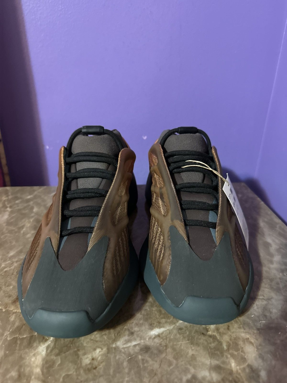 Yeezy Size 9.5M -adidas Yeezy 700 V3 Copper Fade Size US 9.5 / EU 42-43 - 4 Thumbnail