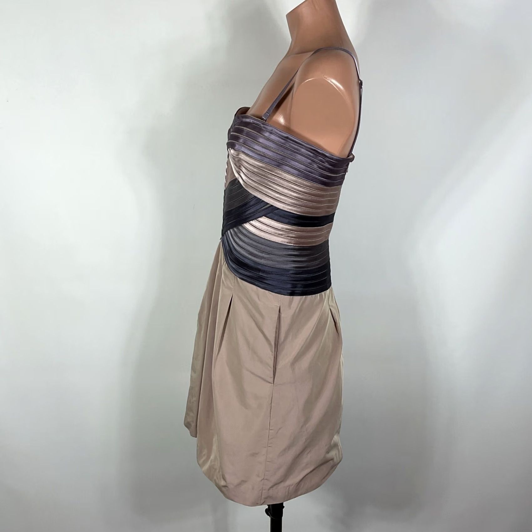 Bcbgmaxazria VINTAGE BCBG MaxAzira Dress 6 Taupe Purple Bandage Sheath Cocktail Mini Bubble Y2K Size M / US 6-8 / IT 42-44 - 7 Thumbnail