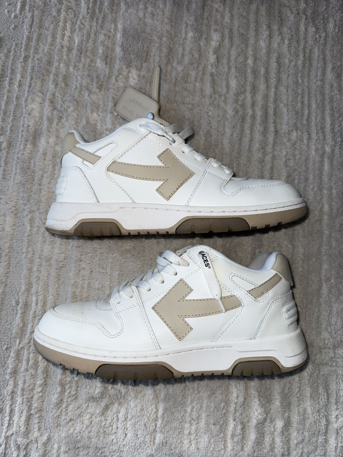 Off-White Off White Out Of Office Sneakers 39 Size US 6.5 / EU 39-40 - 1 Thumbnail
