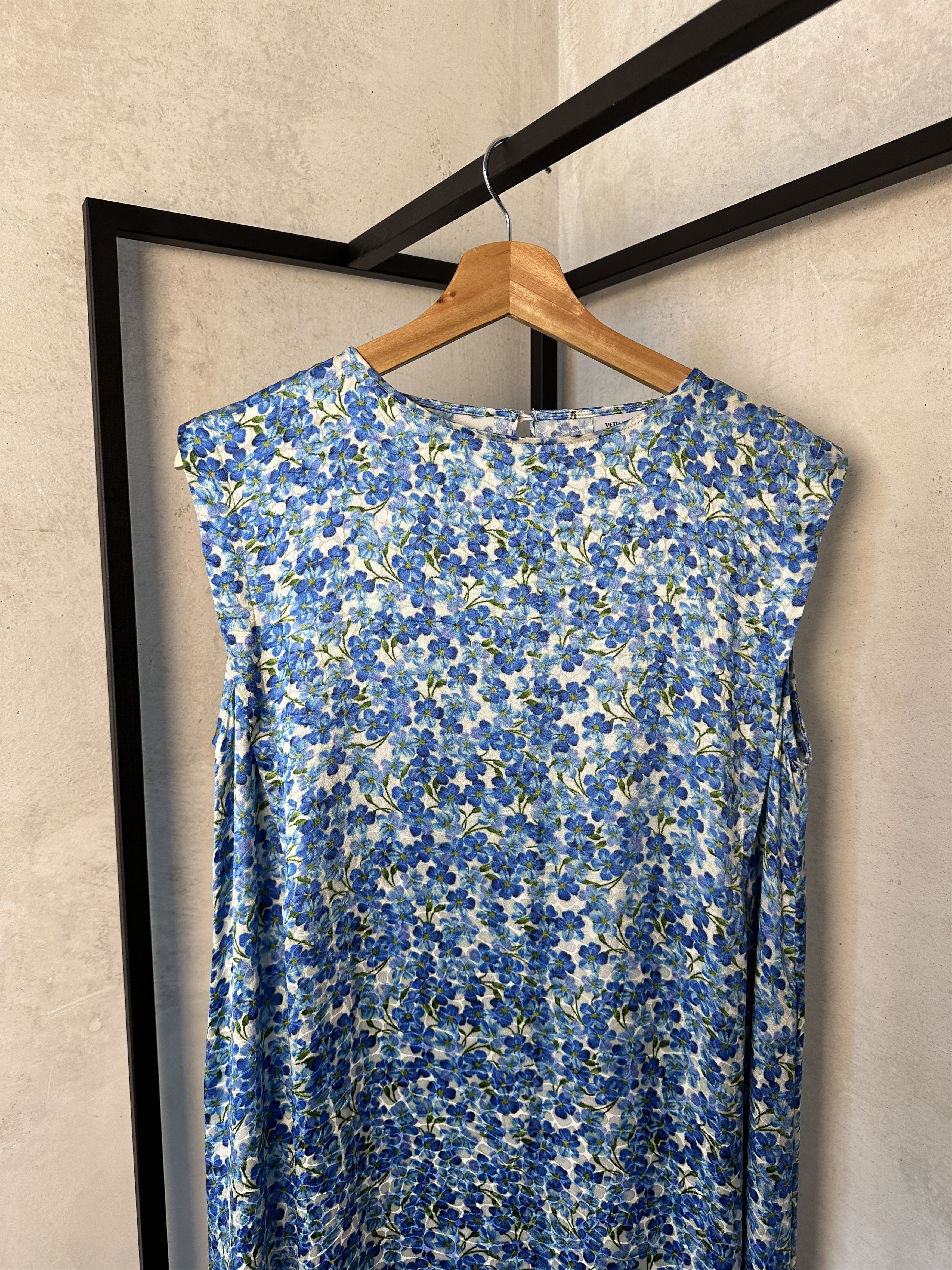 Vetements Vetements SS20 Floral Maxi Dress Size XS / US 0-2 / IT 36-38 - 2 Thumbnail