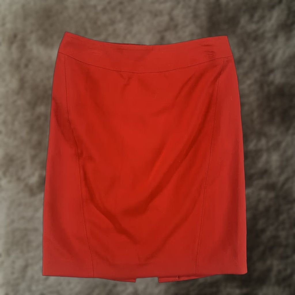 Loft LOFT Mini Skirt Womens 10 Red Medium Wash Zip Casual Spring Size 32" / US 10 / IT 46 - 1 Thumbnail