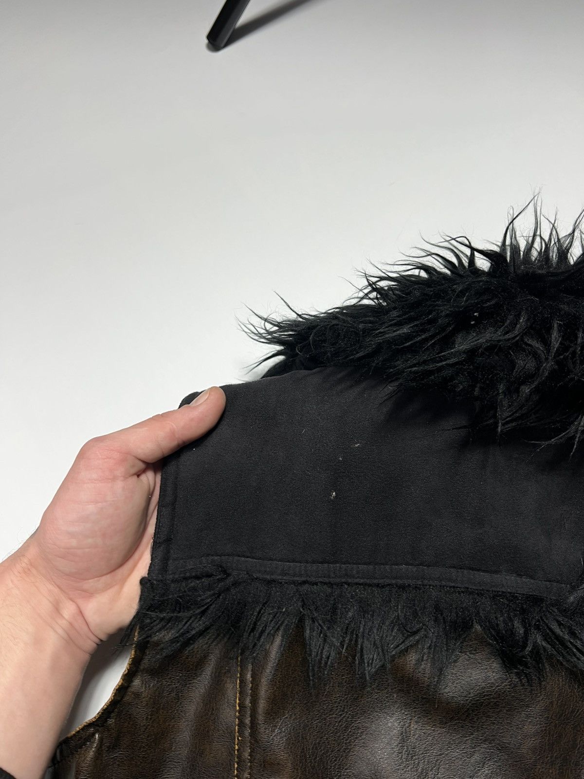 Hysteric Glamour Rare Y2K Leather Vest With Fur Collar Hood Hype Size L / US 10 / IT 46 - 15 Thumbnail