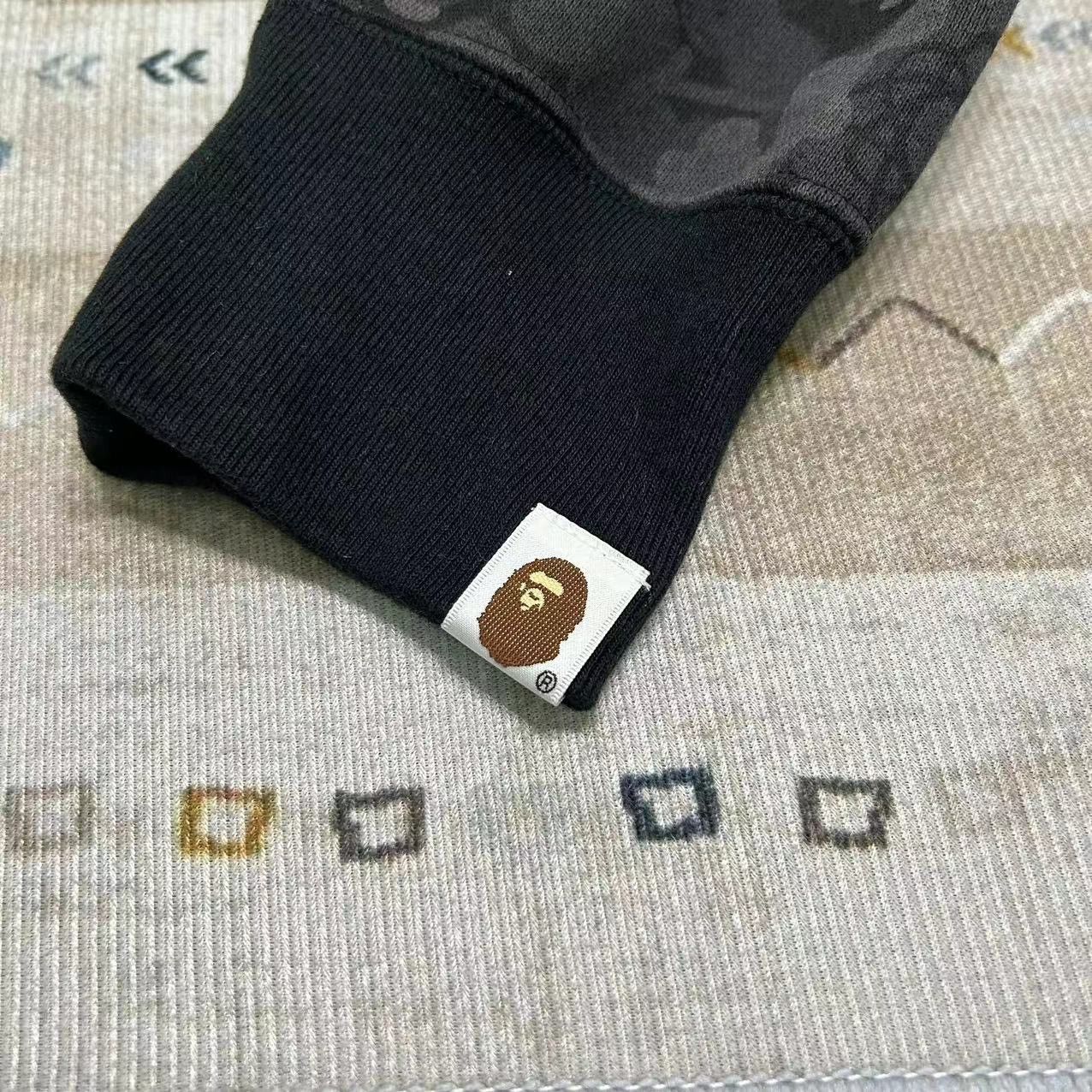 Bape BAPE &UNKLE SHARK FULL ZIP HOODIE Size US L / EU 52-54 / 3 - 3 Thumbnail