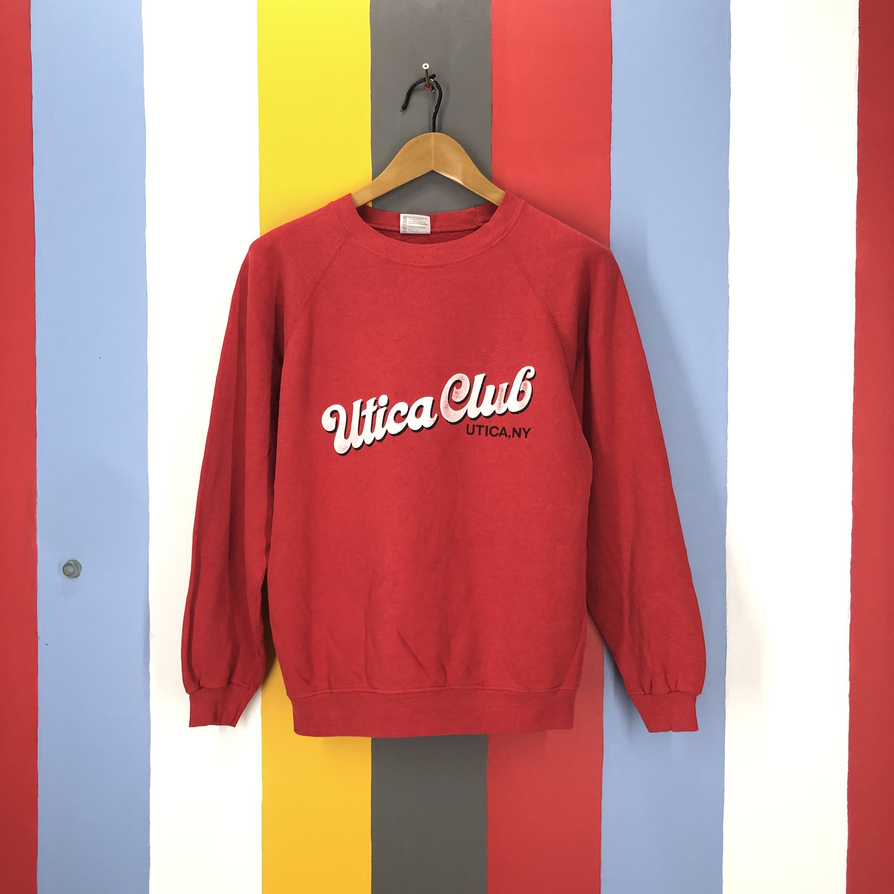 Hanes 80s Vintage UTICA CLUB NY Crew Neck Sweatshirt #1681/05 Size US M / EU 48-50 / 2 - 1 Thumbnail