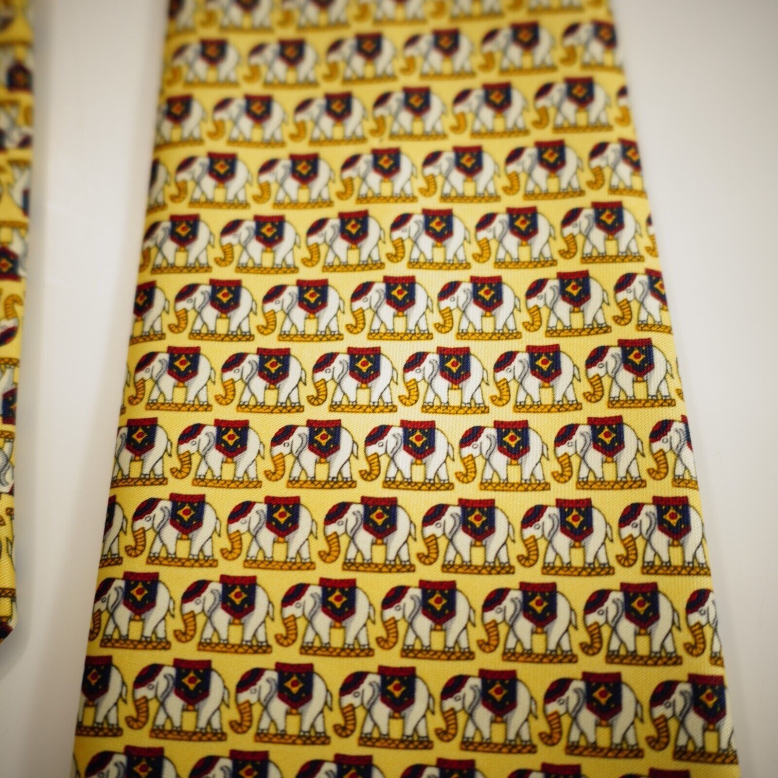 Vintage Rene Chagal Handmade Elephant Print Yelow Wide Silk Tie Size ONE SIZE - 2 Thumbnail