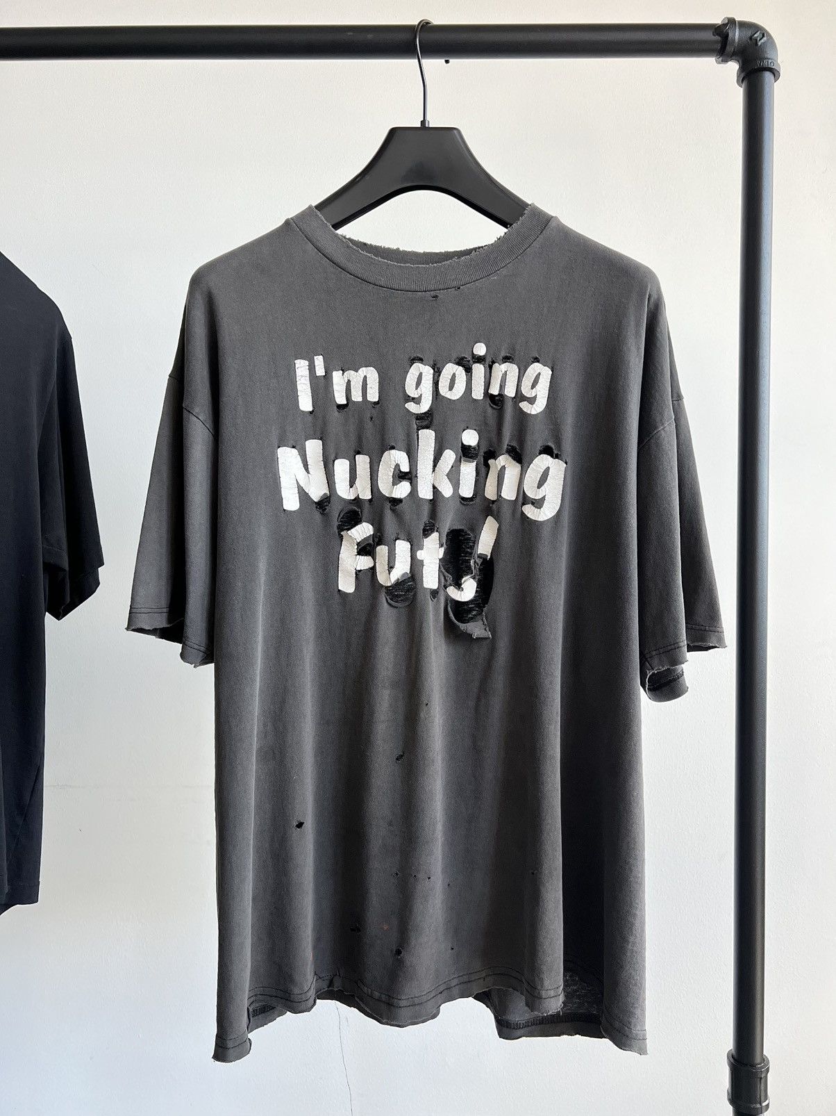Vintage Vintage 1998 Perfectly Thrashed Humor Tee Size US XL / EU 56 / 4 - 4 Thumbnail