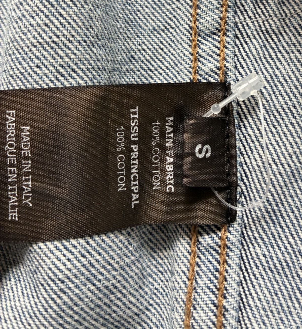 Vetements VETEMENTS Pret-A-Porter Collection Size S Size S / US 4 / IT 40 - 14 Thumbnail
