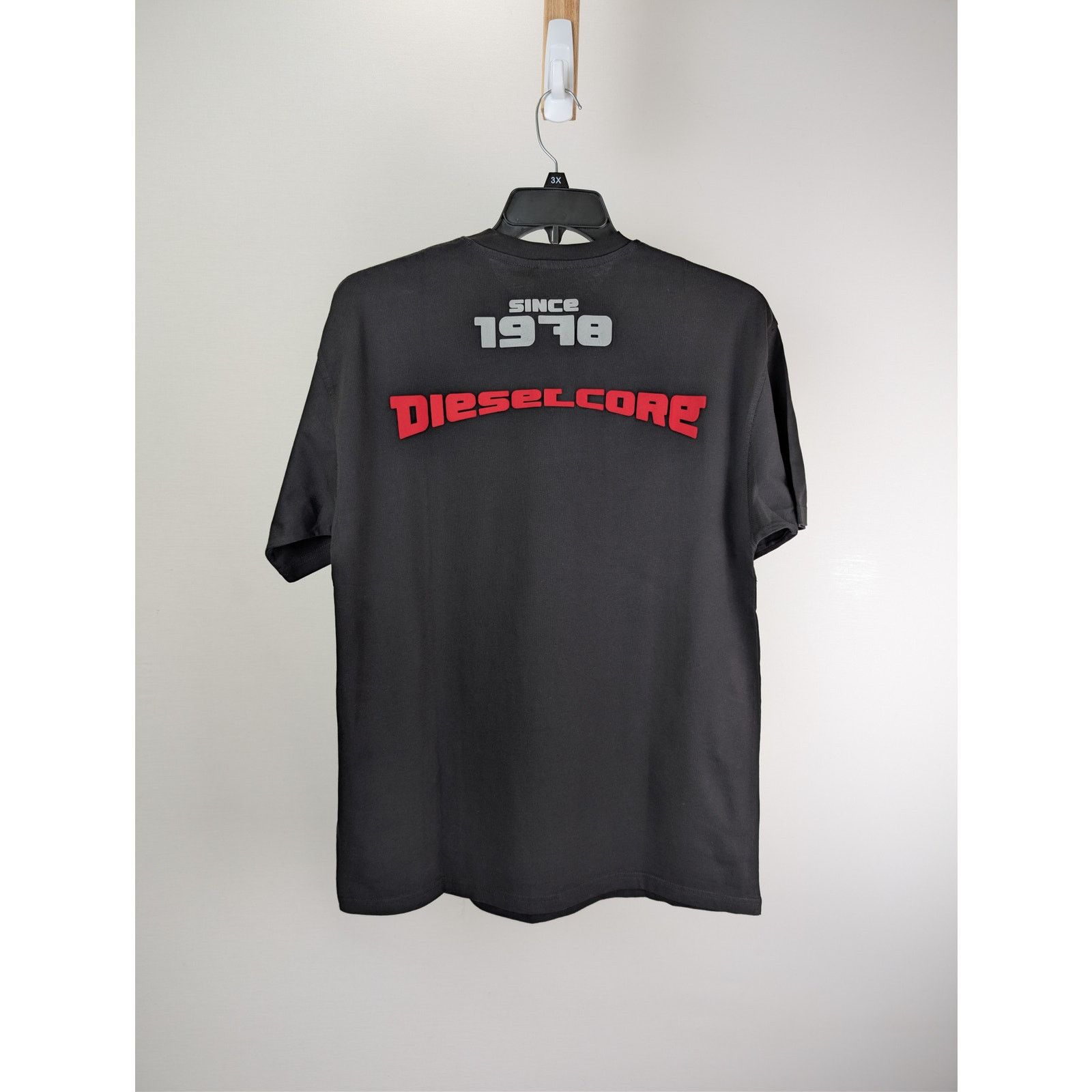 Diesel o1rshd1 T-Boxty T-shirt in black cotton jersey Size US M / EU 48-50 / 2 - 9 Thumbnail