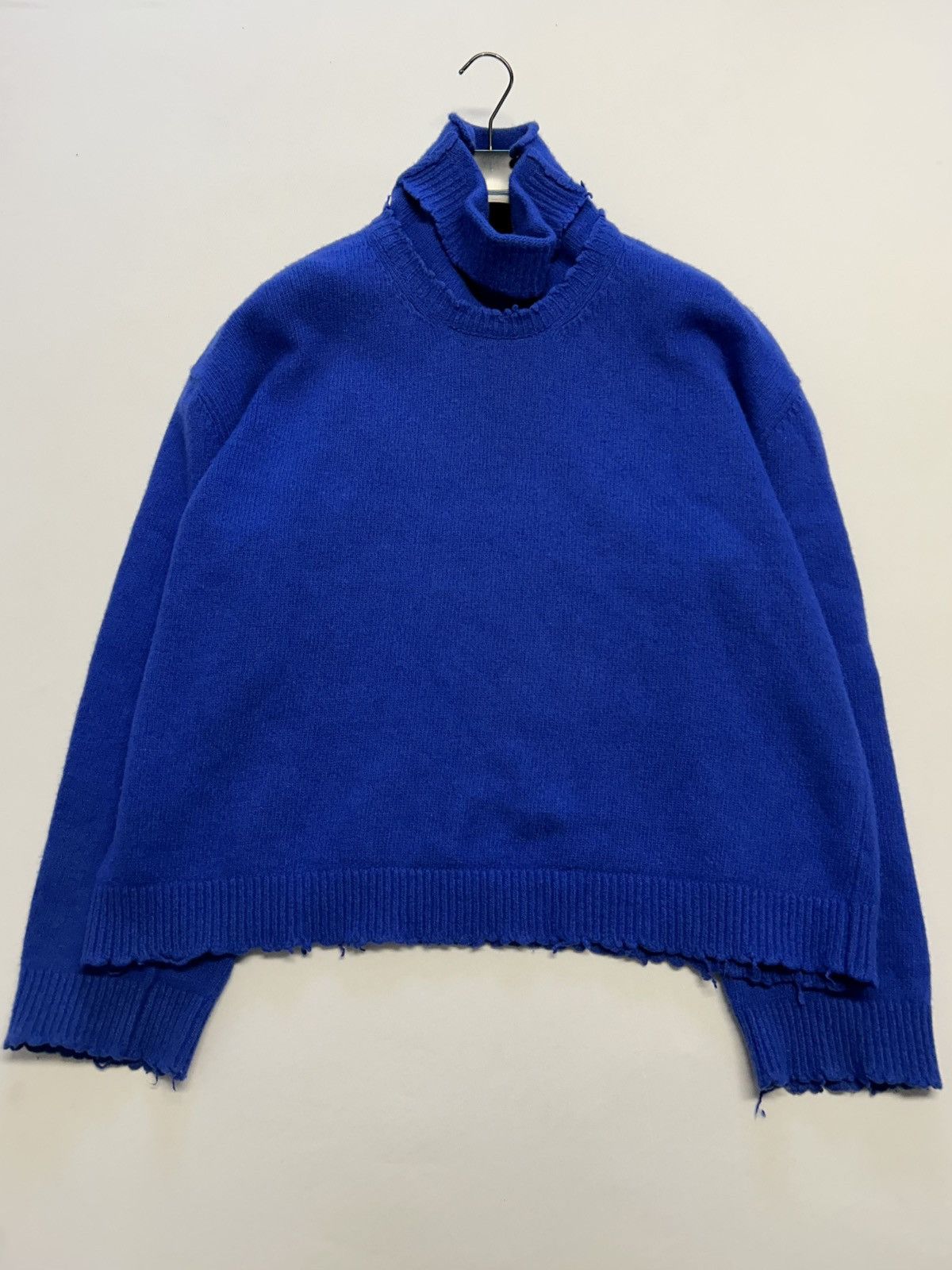 Vetements FW2021 distressed turtleneck knit blue Size US XS / EU 42 / 0 - 3 Thumbnail