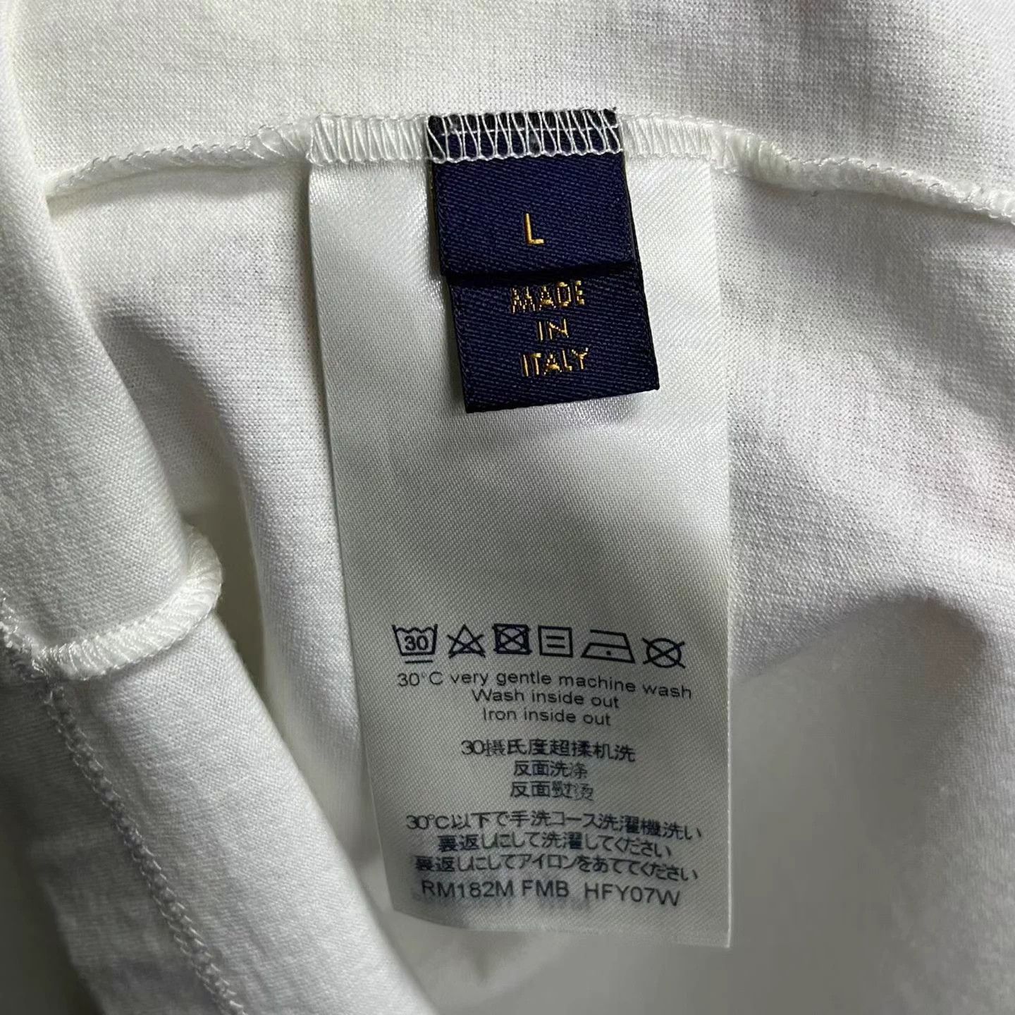Louis Vuitton Louis Vuitton White Print Crewneck Short Sleeve Tee Size L Size US L / EU 52-54 / 3 - 4 Thumbnail