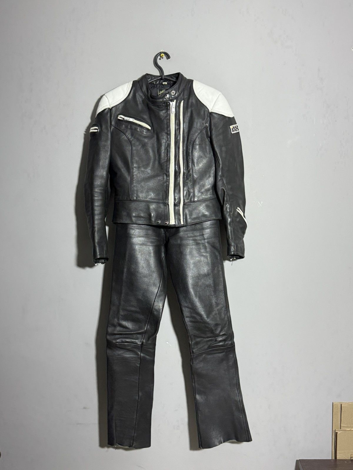 Other Vintage Womens IXS Biker Leather Suit set jacket + pants Size S / US 4 / IT 40 - 1 Thumbnail