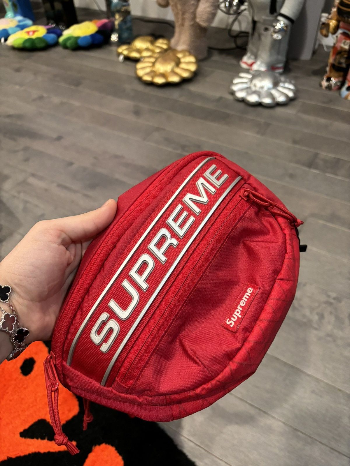 image of Supreme Waist Bag Red, Men's