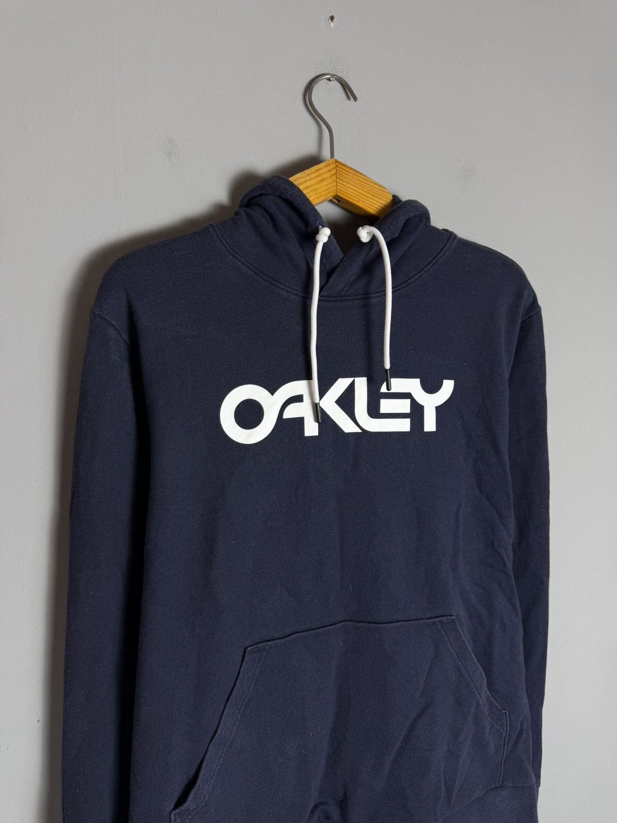 Oakley Vintage Oakley Hoodie Size US XXL / EU 58 / 5 - 2 Thumbnail