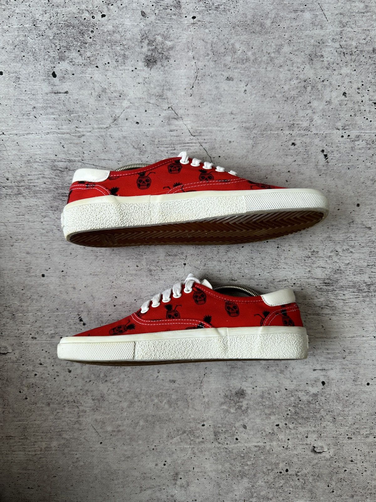 Saint Laurent Paris Saint Laurent Red Pineapple Scull Print Sneakers Size US 8.5 / IT 38.5 - 6 Thumbnail