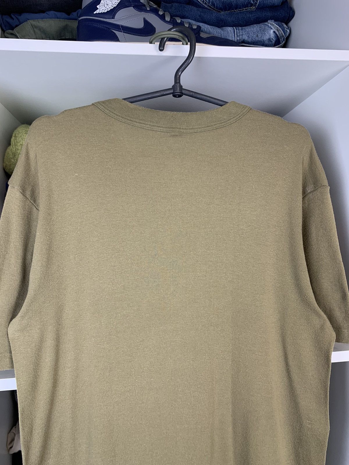 Vintage Vintage Blank Single Stitch T- Shirt Size 52 Size US L / EU 52-54 / 3 - 14 Thumbnail