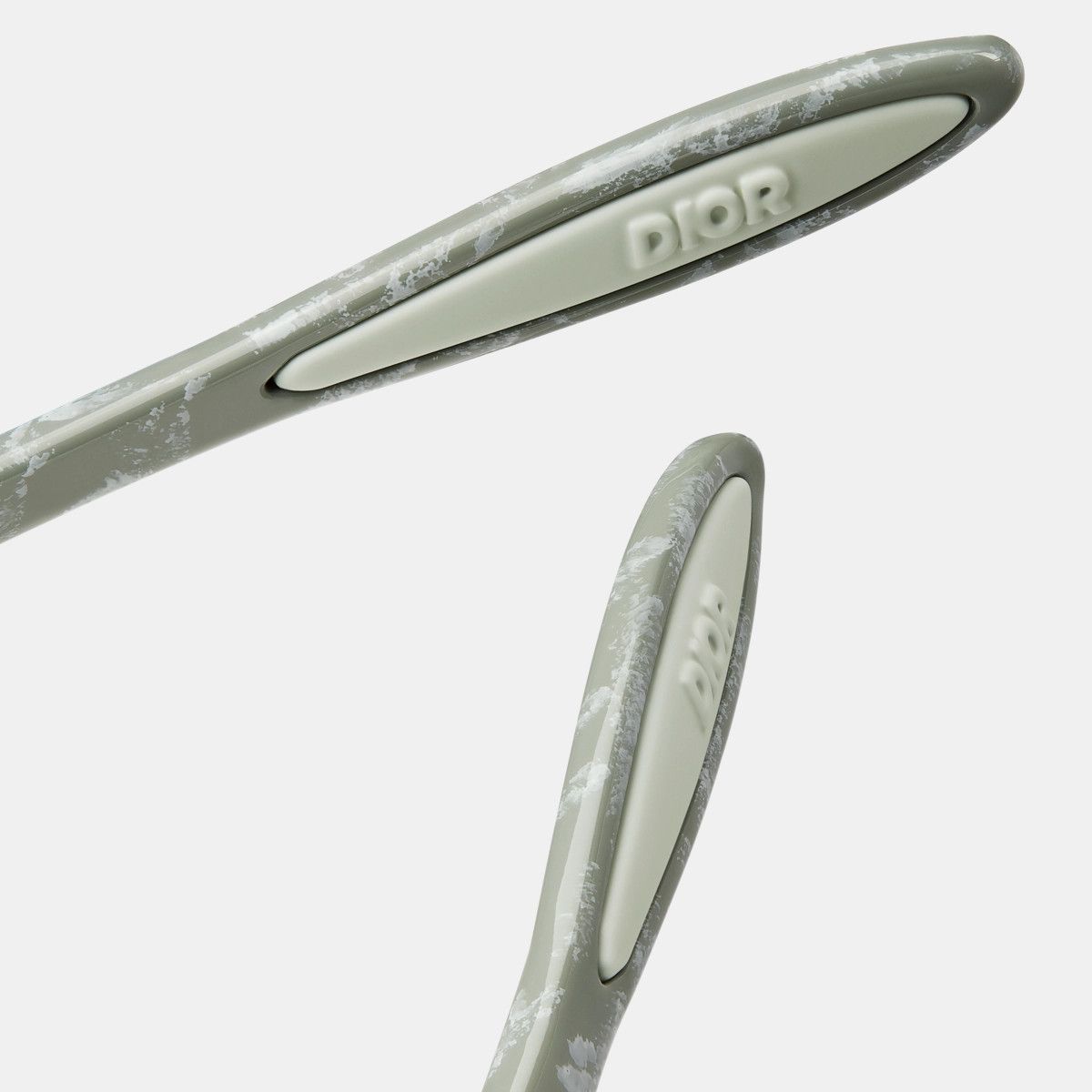 Dior o1bcso1str0126 Size: OS/Diorbay M1U in Green Size ONE SIZE - 4 Thumbnail