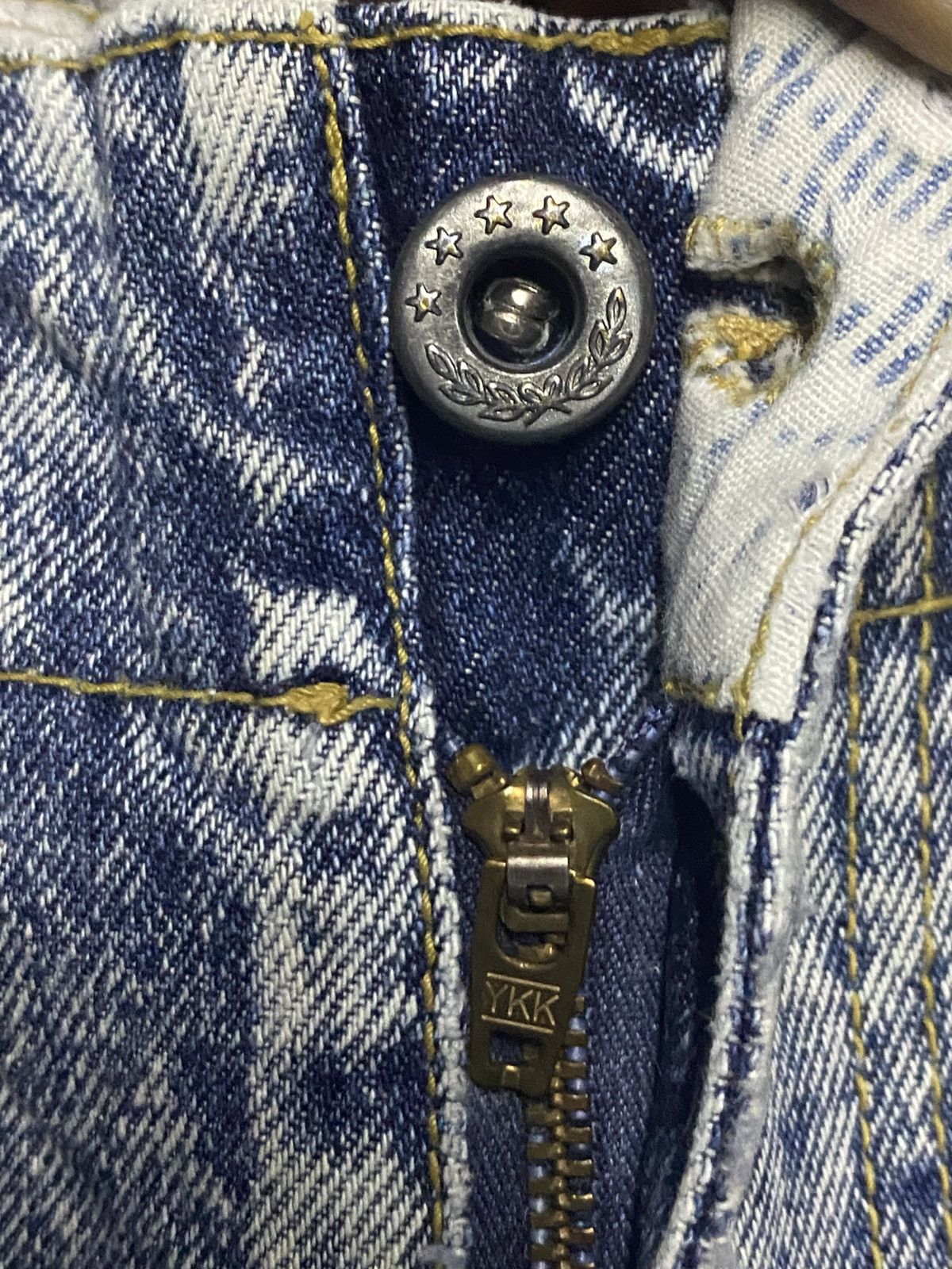 Japanese Brand Vintage Japanese Brand Wendy Acid Wash Tappered Leg Jeans Size US 32 / EU 48 - 12 Thumbnail