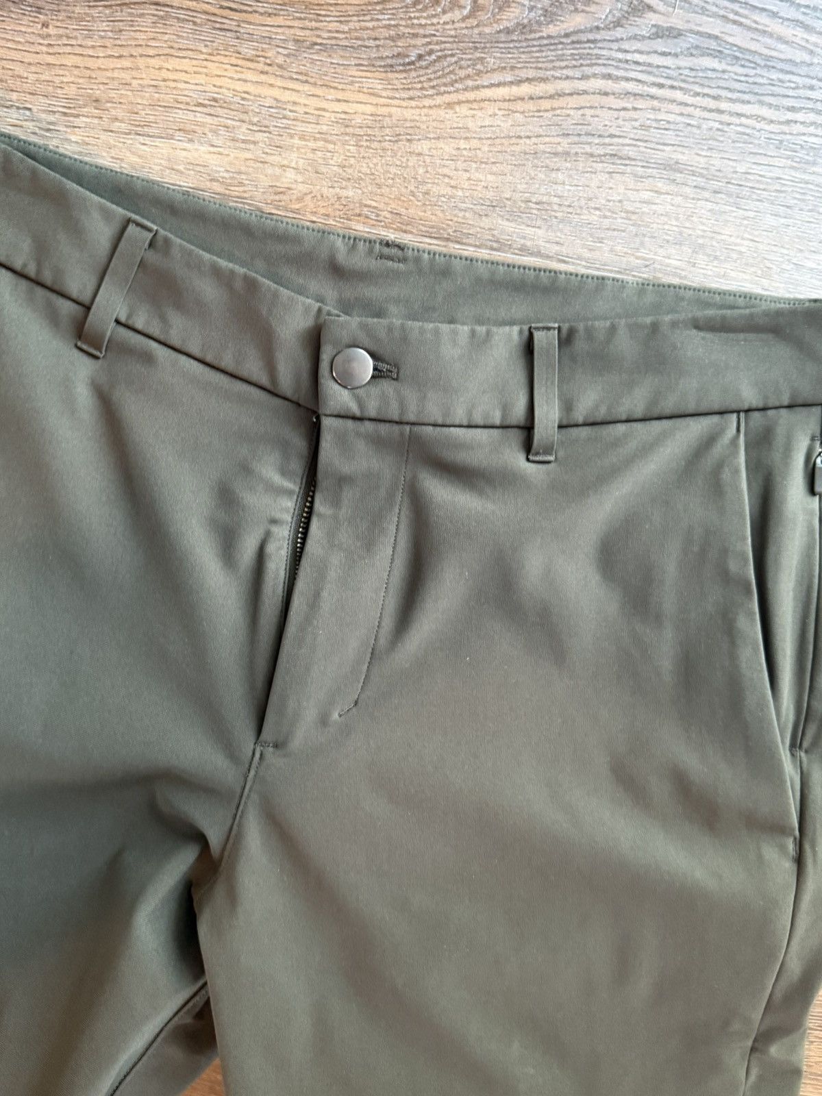 Lululemon Lululemon slim commission pants size 33 waist Size US 33 - 2 Thumbnail