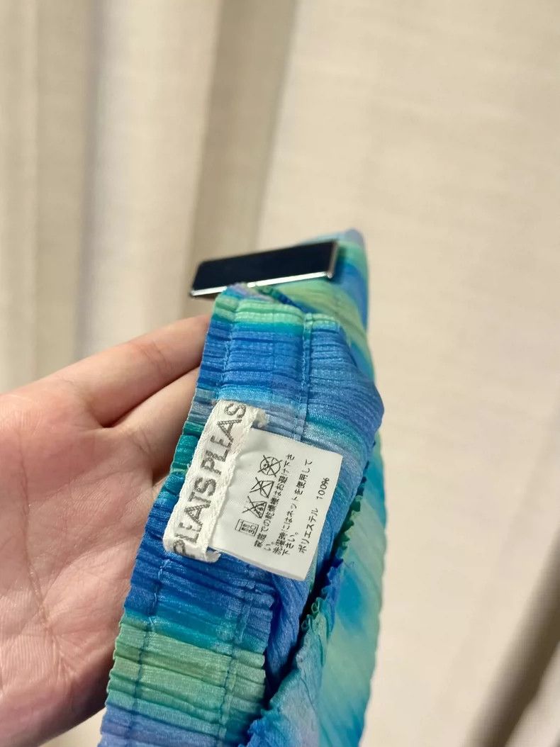 Issey Miyake issey miyake size:3 Aurora blue and green trousers 2505-Ne Size 42" / US 20 - 6 Thumbnail