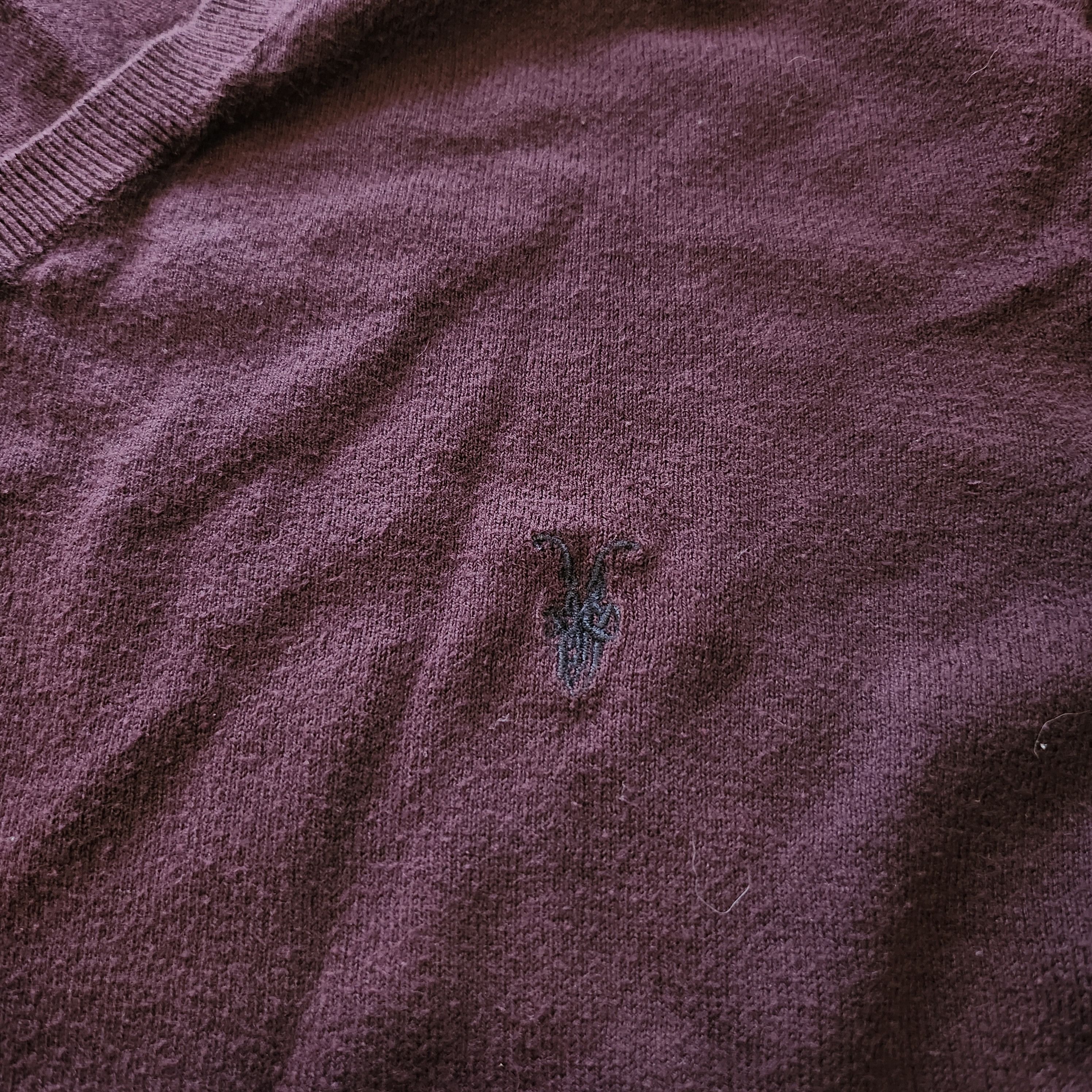 Allsaints Burgundy Embroidery Logo V-neck Sweater Size US L / EU 52-54 / 3 - 2 Thumbnail