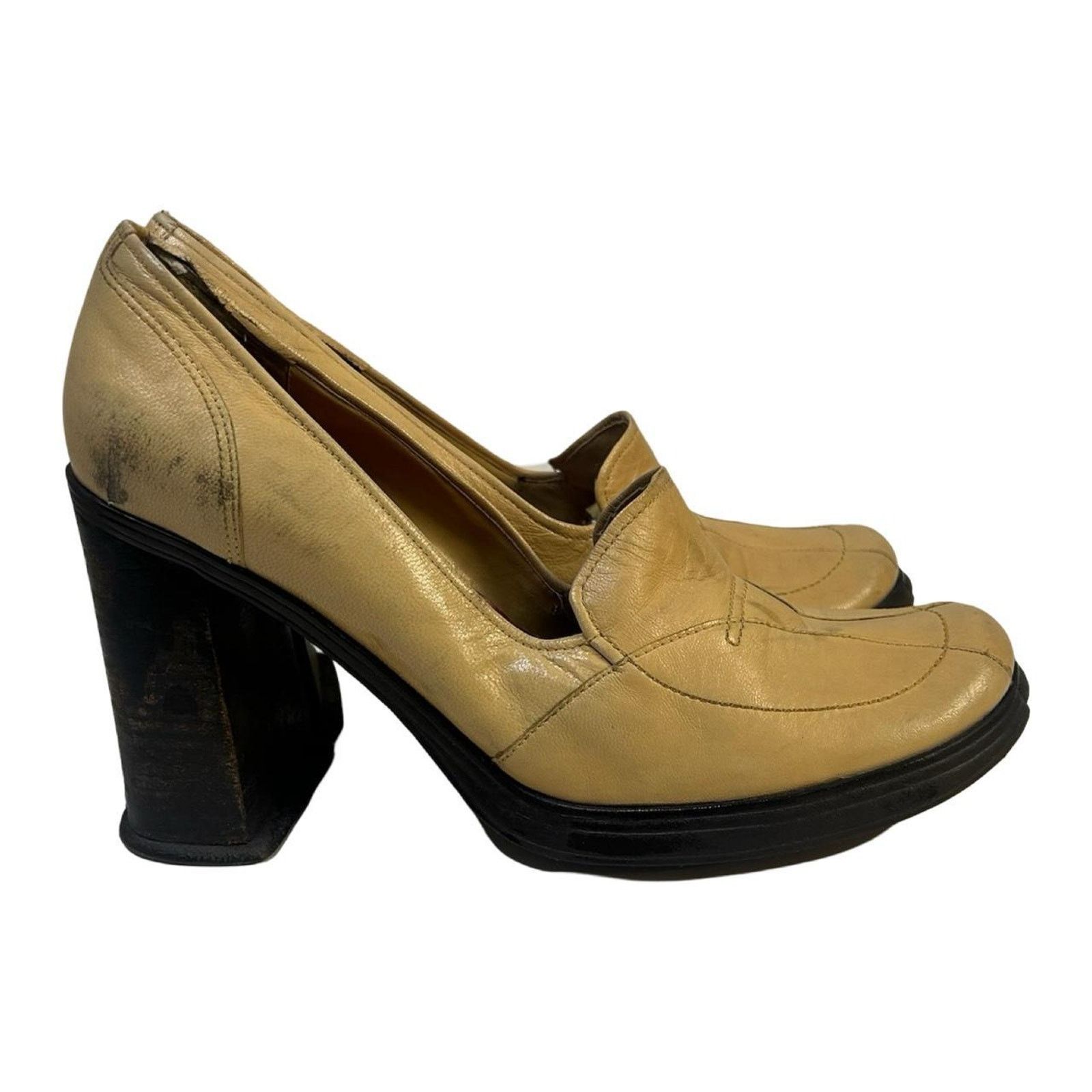 Vintage Y2k loafer heels witchy sz 10 yellow chunky Size US 10 / IT 40 - 2 Thumbnail