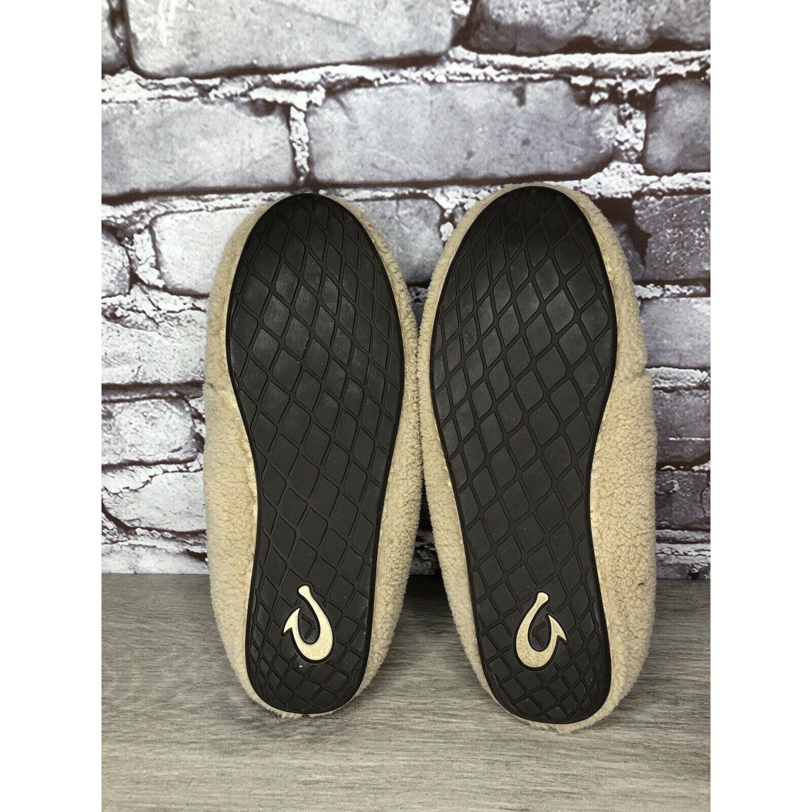 Olukai OLUKAI Nohea Heu Tan Sandbar Faux Fur Slippers Loafers Shoes Size US 8 / IT 38 - 9 Thumbnail