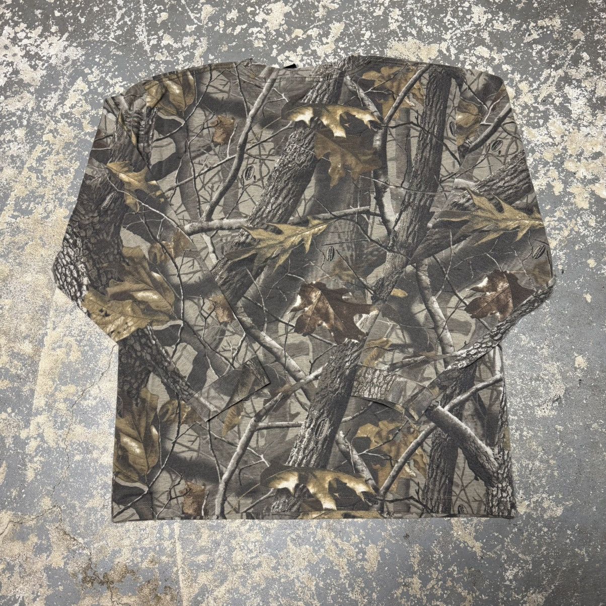 Vintage Vintage Winchester RealTree Camo Essential Pocket Long Slee Size US XL / EU 56 / 4 - 6 Thumbnail