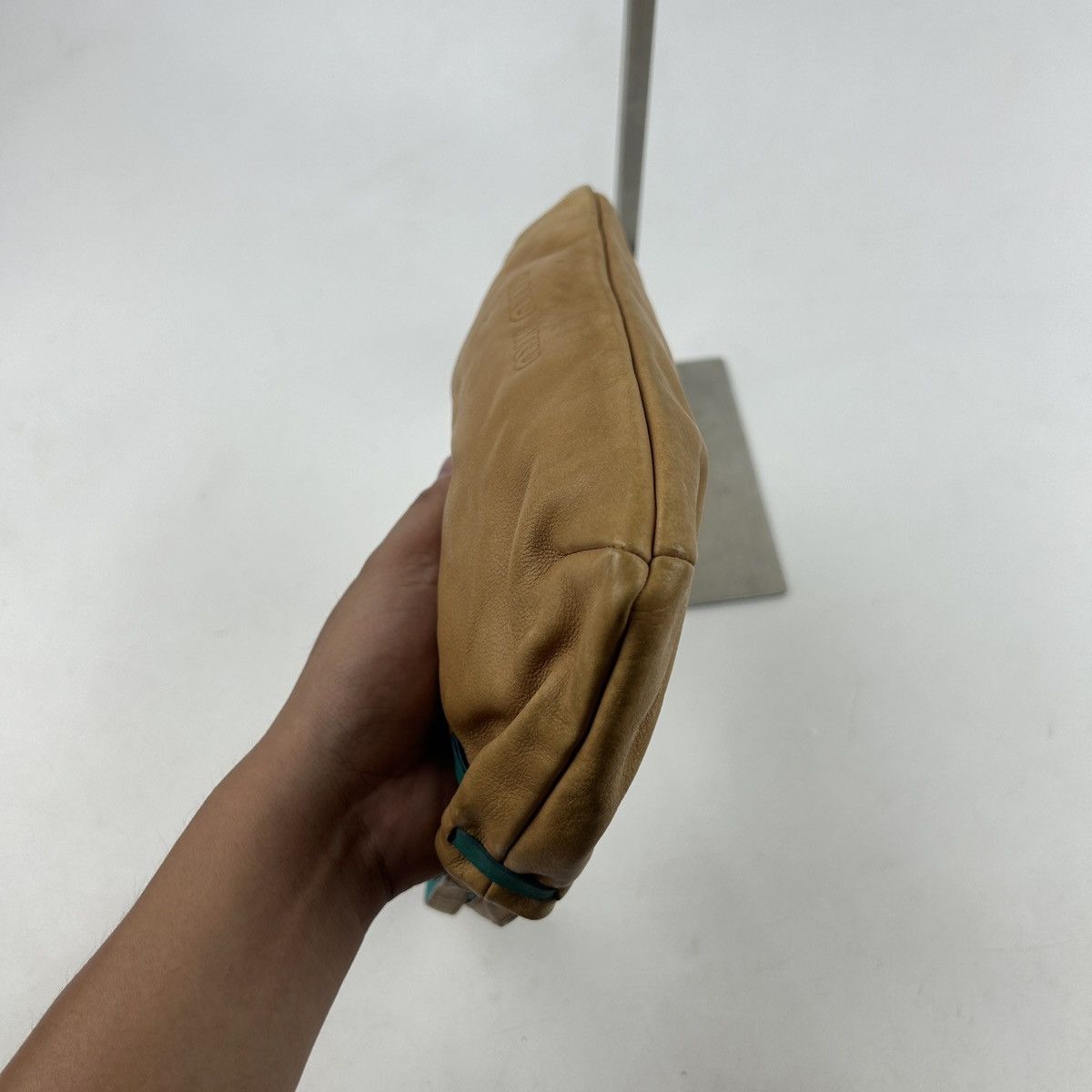 Miu Miu Miu Miu S/S 1999 Tan Bow Bag Size ONE SIZE - 7 Thumbnail
