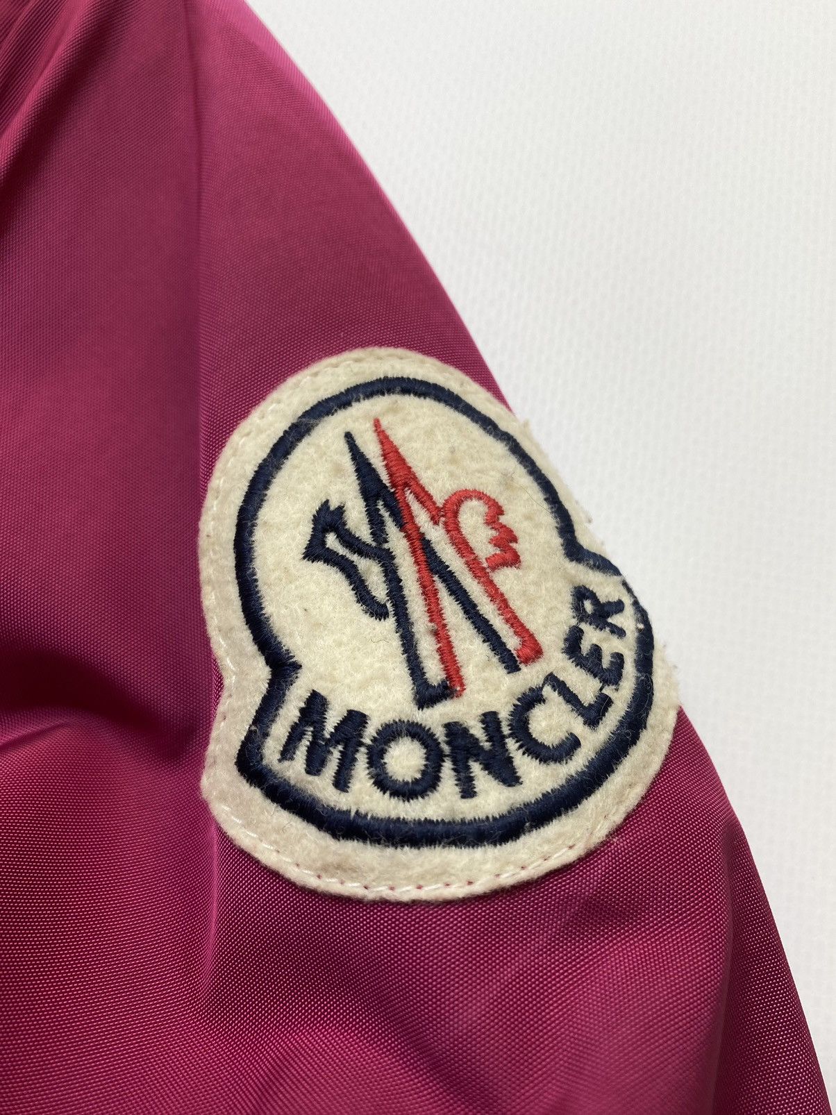 Moncler 🚨 Moncler vintage pink nylon button jacket bomber womans M 2 Size M / US 6-8 / IT 42-44 - 6 Thumbnail