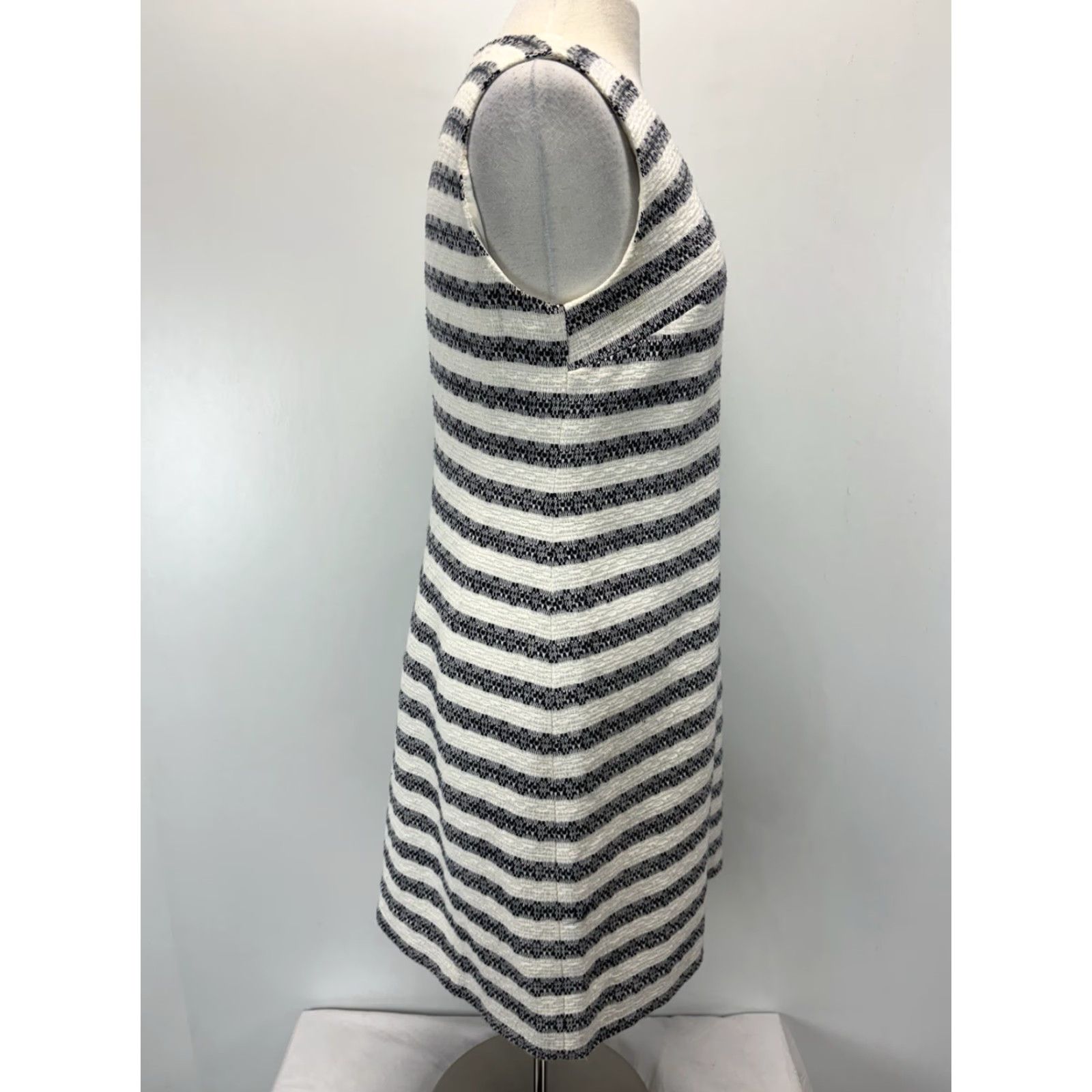 J.Crew J.Crew Dress Womens 8 A-line Sleeveless Short Tweed Stripe White Navy V-Neck Lined Zip Party Cocktail Business Size 30" / US 8 / IT 44 - 4 Thumbnail