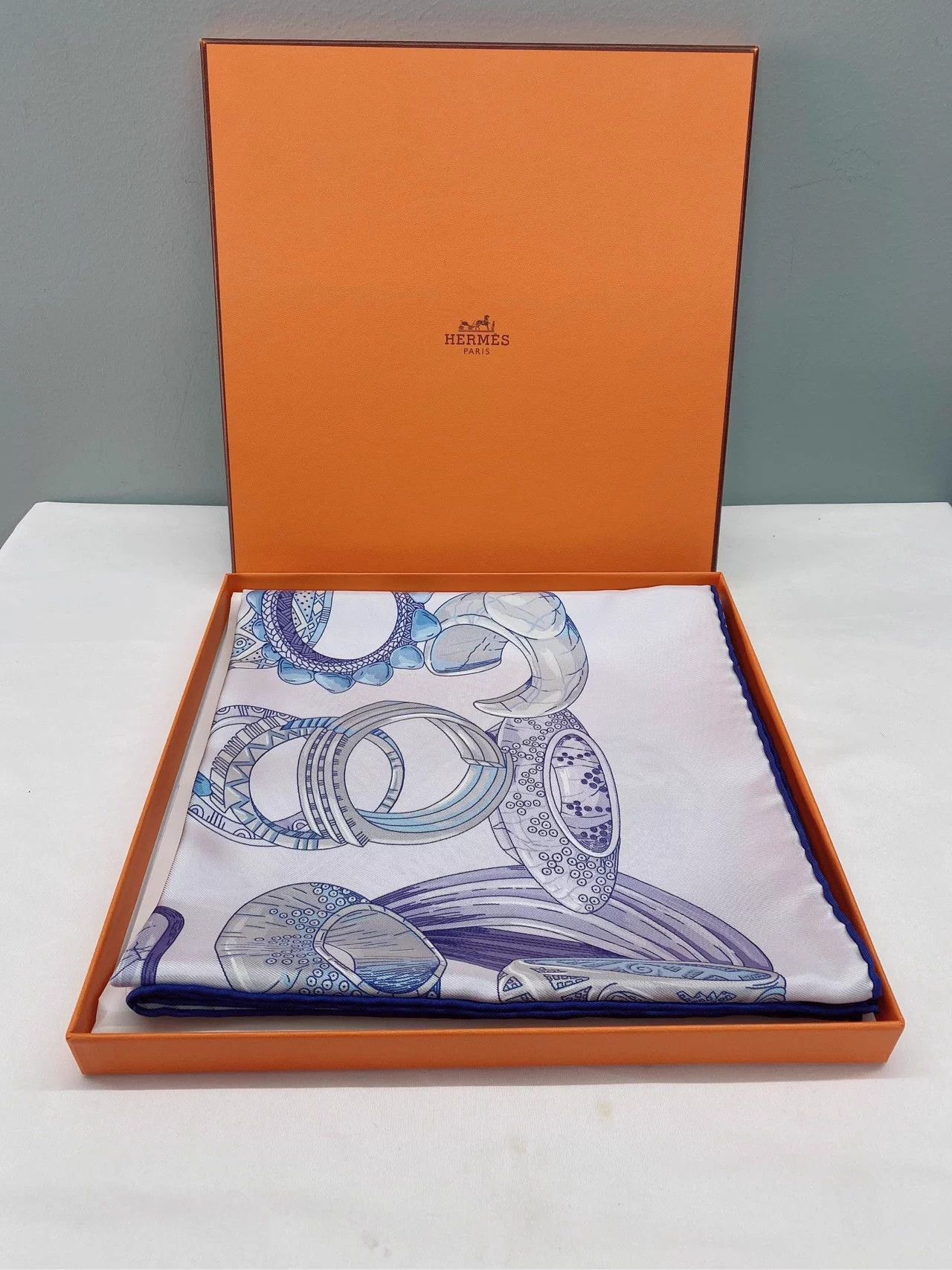 Hermes Hermès New Authentic Silk Large Square Scarf Vibrant Colors Size ONE SIZE - 3 Thumbnail