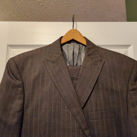 Fubu Fubu men's brown 2pc suit size: 44S pants: 36/23 Size 44S - 2 Thumbnail