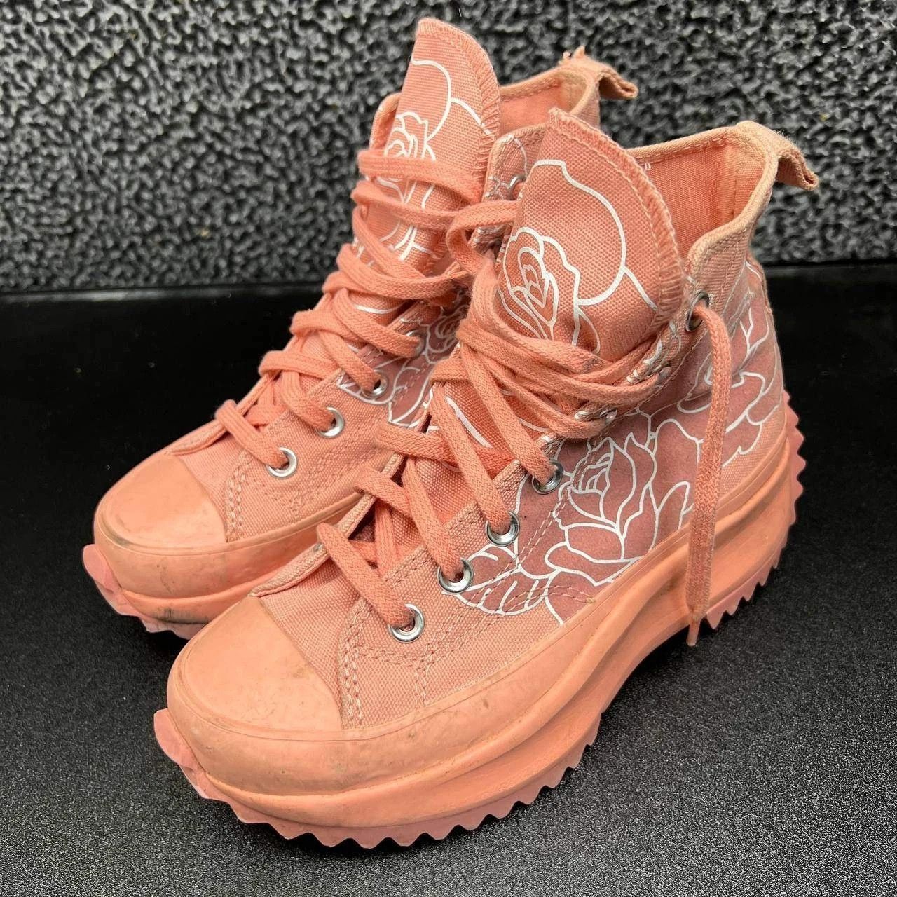 Converse Converse Run Star Hike High Top Women 5.5 Quartz 571877C Size US 5.5 / IT 35.5 - 1 Thumbnail
