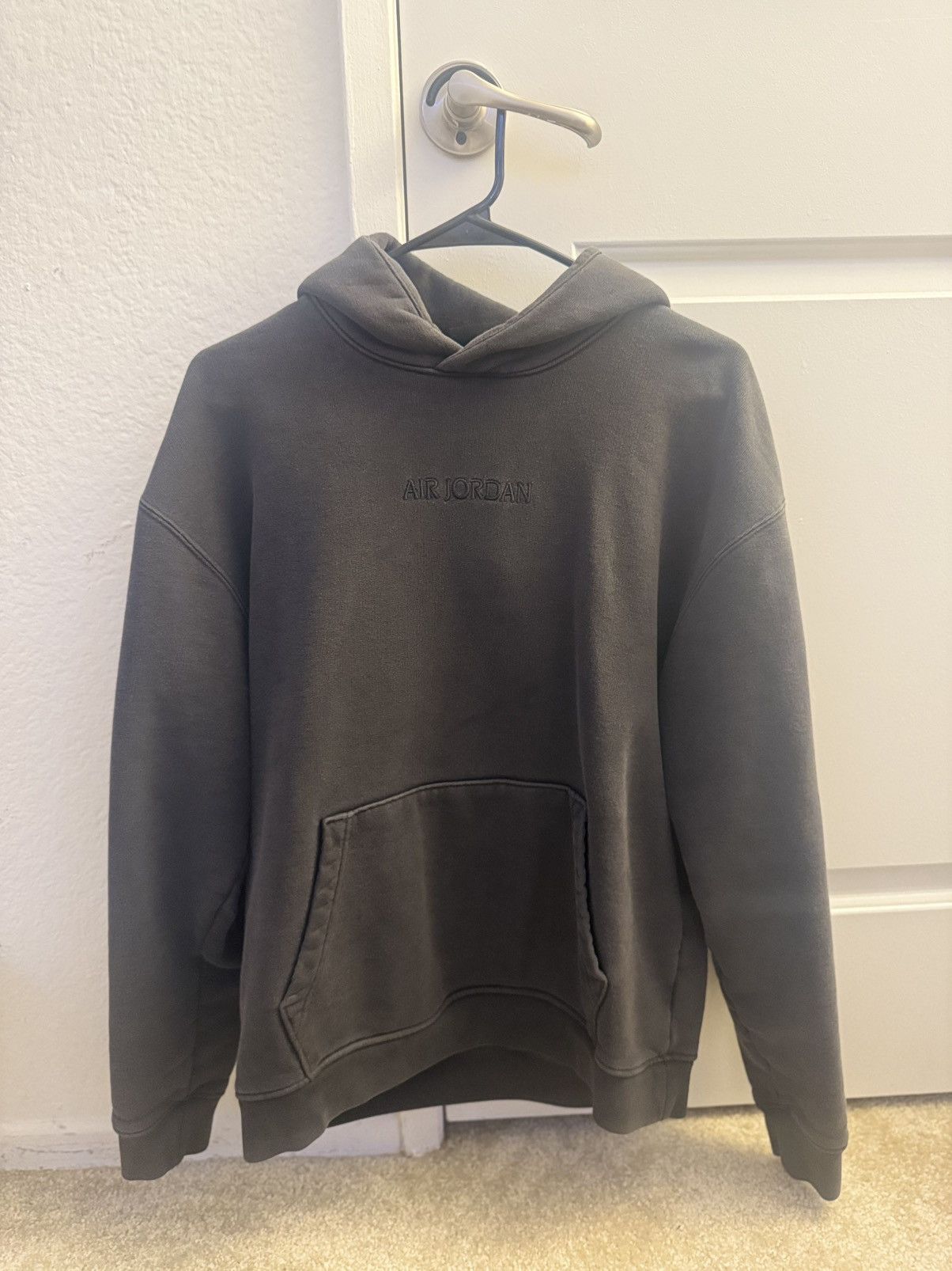 Other AIR JORDAN DARK GREY HOODIE MEDIUM Size US M / EU 48-50 / 2 - 1 Thumbnail