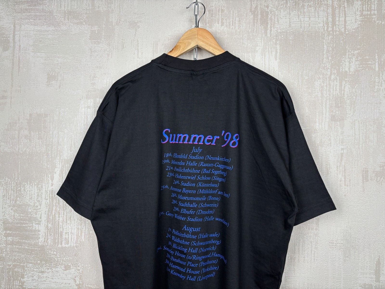 Vintage Vintage Chris de Burgh Summer Tour 1998 T-shirt Size US XL / EU 56 / 4 - 12 Thumbnail