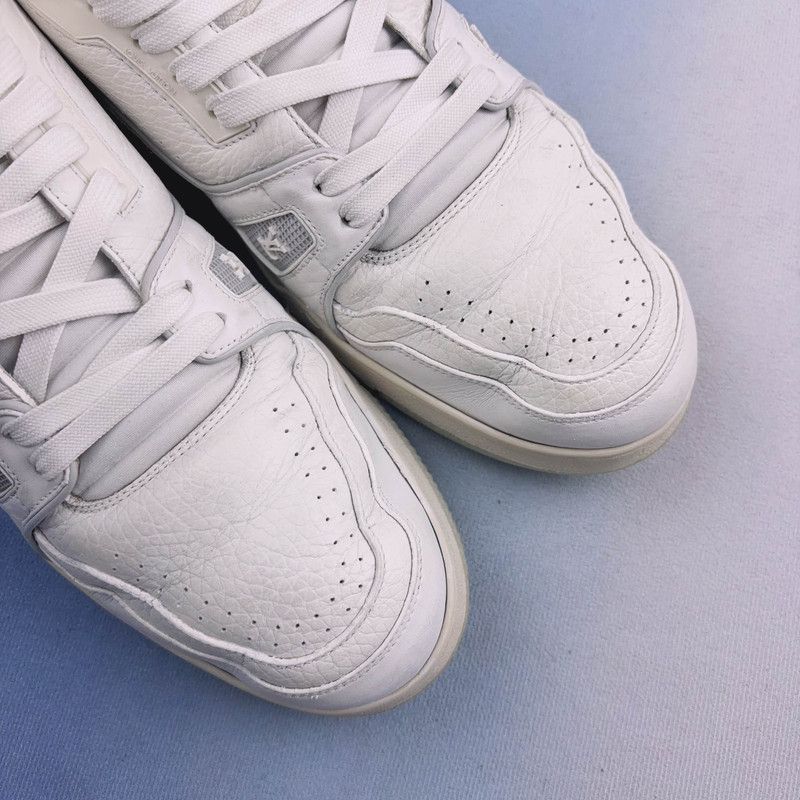 Louis Vuitton Louis Vuitton Trainer Low Top Sneakers in White - Size US 10.5 / EU 43-44 - 8 Thumbnail