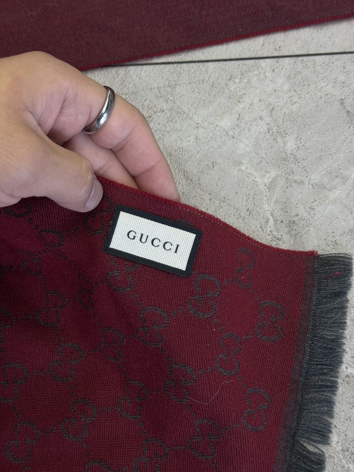 Gucci Gucci Wool Red Printed Reversible Scarf Size ONE SIZE - 5 Thumbnail